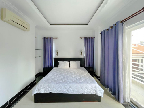 1 Bedroom apartment with swimming pool and gym available for rent in Russian Market Area