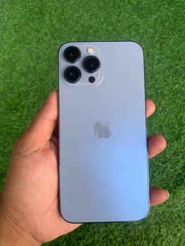 13pro max LLA 128g សនុំសុីនណែន ថ្ម77 ស្អាត365$ 📩