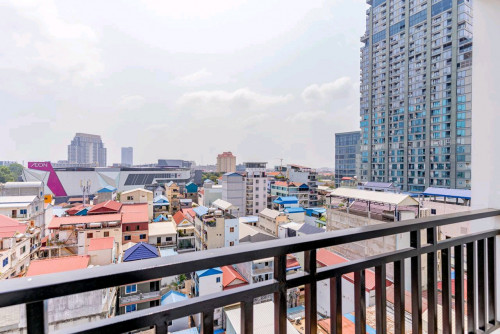 2 bedrooms available on 3rd floor. - elevator - size 60m2. - 650/month. - 6months contract