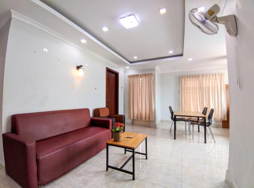 2Bedrooms Apartment for rent near Toul Kork Market
