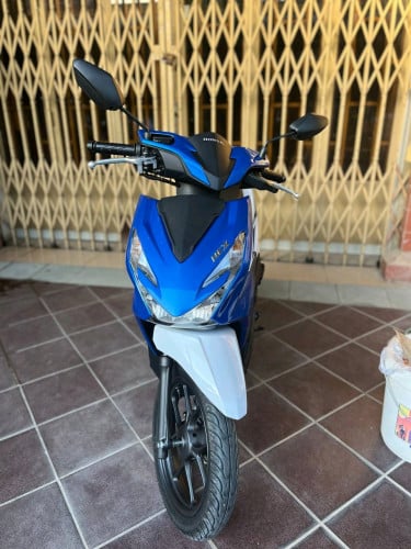 Best 025ម៉ូតូរបស់ក្រុមហ៊ុននៅស្អាតនៅថ្មី