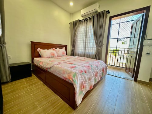 BRAND NEW ONE BEDROOM FOR RENT-TONLE BASSAC🍀