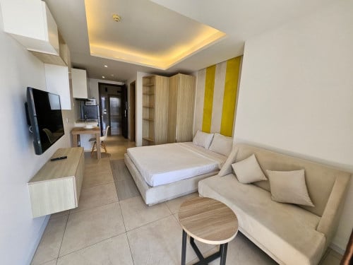 Condo in The Penthouse Residence for rent in-front of AEON 1