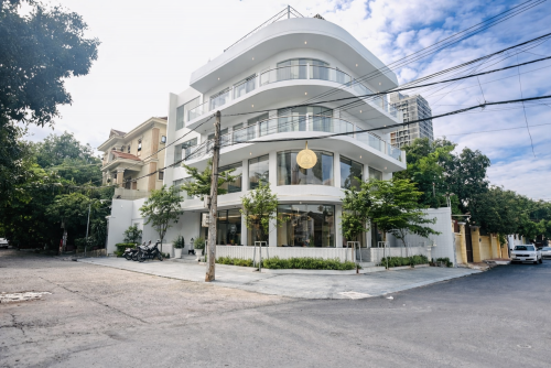 Corner Building or shop for Sale | Toul Kork, Phnom Penh