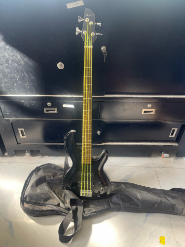 Guitar electric Japan sale 90$