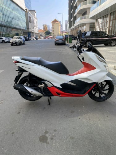 Honda pcx 2019