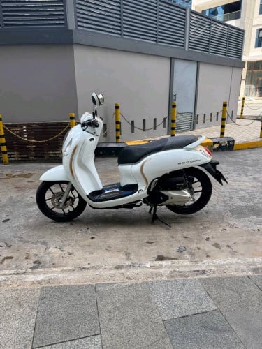 Honda scoopy 2021