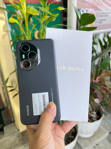 Honor 400 Pro5G Ram12G+12G/512G 99.99% full set box របស់ក្រុមហ៊ុនមានធានាតម្លៃល្អ