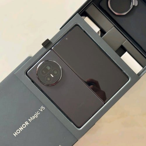 Honor Magic V5 China Version 16GB/512GB ស្អាត 99%