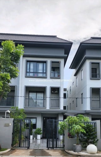 House for sale at Chip Mong 50m