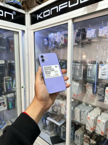 iPhone 12 128gb🍏battery 88%🔋Lla តួរស្អាត់99%សំណុំហ្សុី