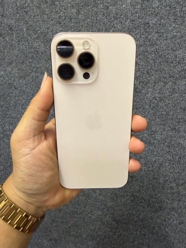 iPhone 16 Pro max Desert X/A 99%