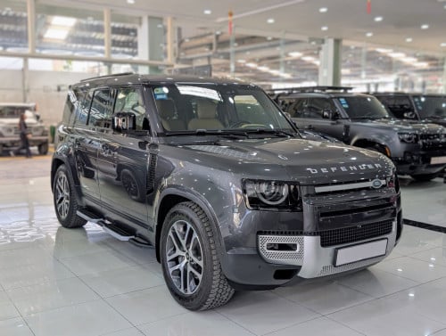 Land Rover Defender 2025 V6