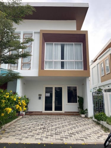 Link Villa for Rent at Borey Orkide Chrouy Changvar