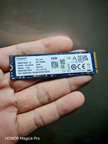 M.2 Kingston 256gb សុខភាព 100%