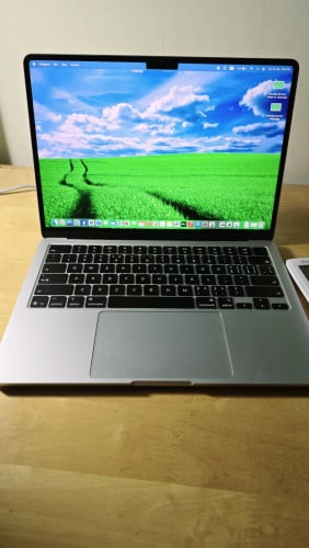 Macbook Air M4 2025 99.99%
