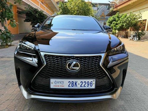 Nx 200t f Sport  2015 ឡានថ្មី អត់បាញ់ថ្នាំ