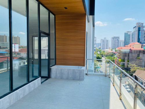 Office Space Available at BKK - Level: 5th floor (top floor)