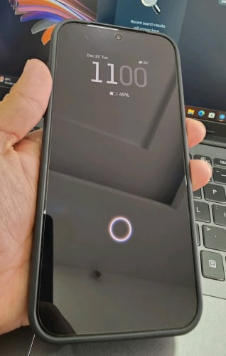 One Plus15 16gb 512gb ទិញថ្មីប្រើបានប្រហែលជិត2ខែចង់លក់វិញ