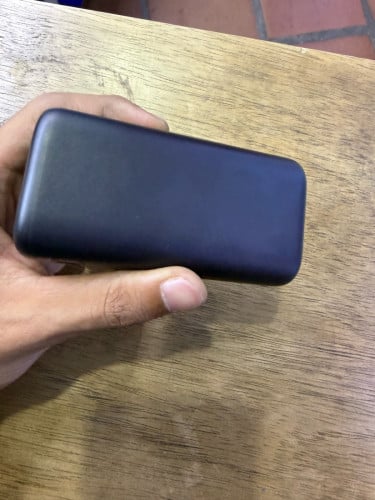 Power bank anker នឹង ដុំ សាក Anker លក់ ធូរធូរ