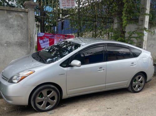PRIUS 2006 For Rent /出租