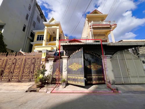 Shophouse E0 for Rent | Toul Tumpung, Phnom Penh