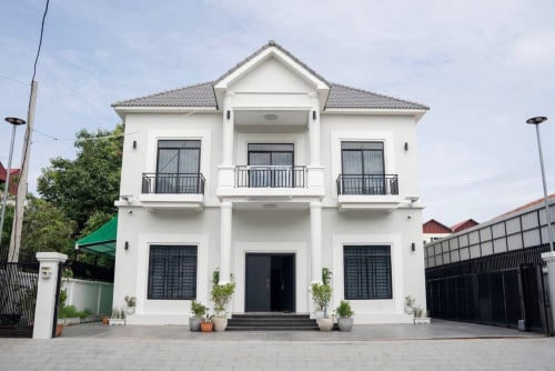 Single Villa for Rent in  Sen Sok
