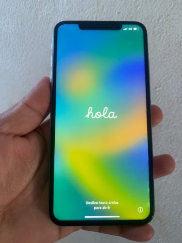 XS Max ជាប់id ប្រេីអត់កេីត អេក្រង់ប្រភេទថ្មី Sell 55$