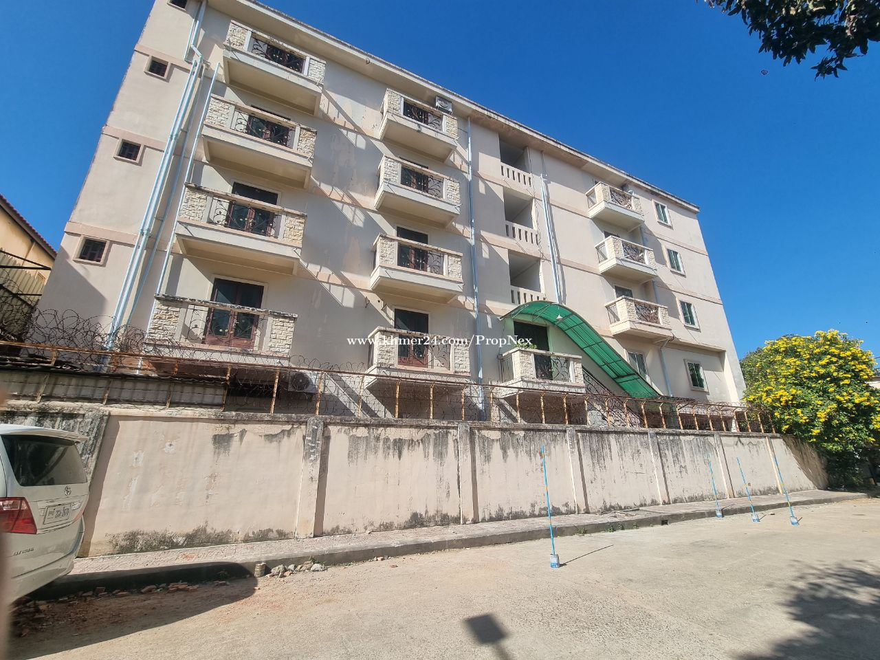 ๐ข แขแแถแ แแแแแถแแแแฝแ | BUILDING FOR RENT