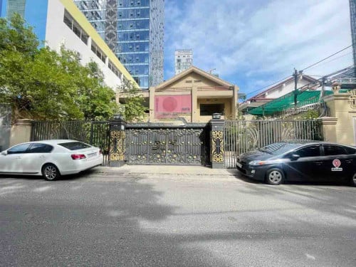 ដីឬផ្ទះសម្រាប់ជួល នៅបឹងកេងកង១ ទីតាំងល្អសម្រាប់ប្រកបអាជីវកម្មគ្រប់ប្រភេទ…..