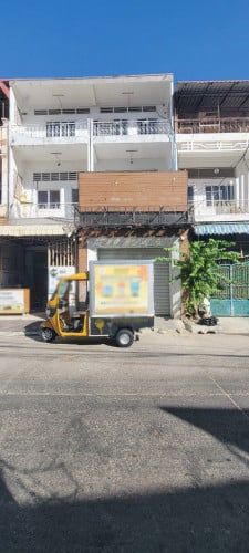 ផ្ទះអាជីវកម្មសំរាប់ជួល ម្ដុំផ្សារដេប៉ូ