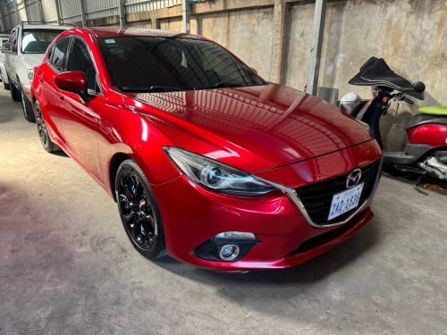 ខ្លាញ់​គោ​ 015 Full Mazda3 ពណ៌​ក្រហម​ ហុងស៊ុយ​ ថ្មីខ្លាំងណាស់​