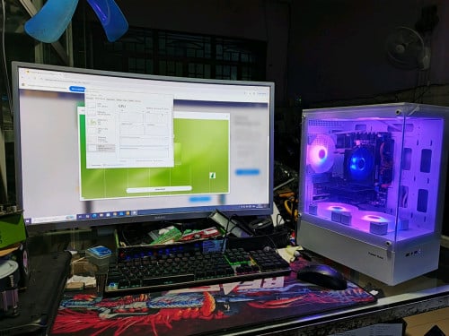 ឈុតសំរាប់ការងារ ឌីសាញ នឹងកាងារ MMO