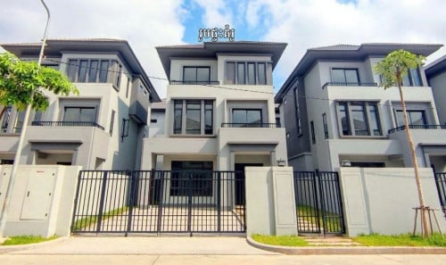 វីឡាទោល Queen B ii លក់បន្ទាន់