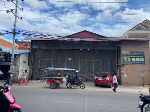 🔰ឃ្លាំងអាជីវកម្មសំរាប់ជួលនៅស្ទឹងមានជ័យ១ ខណ្ឌមានជ័យ។