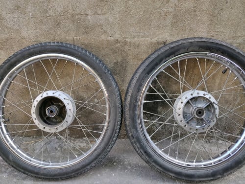 កាំ zin ដោះពីម៉ូតូ 022 មុខក្រោយ