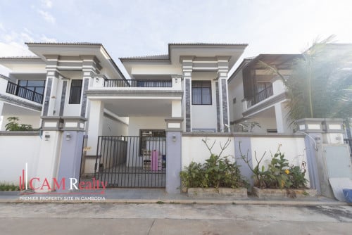 4 Bedrooms Single Villa For Rent In Borey CNT Villa Peraek Chrey