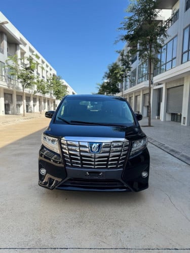 ALPHARD ឆ្នាំ 2015 ហាយប្រីជ RSC Full option បងៗសាងលក់បន្តរបាន