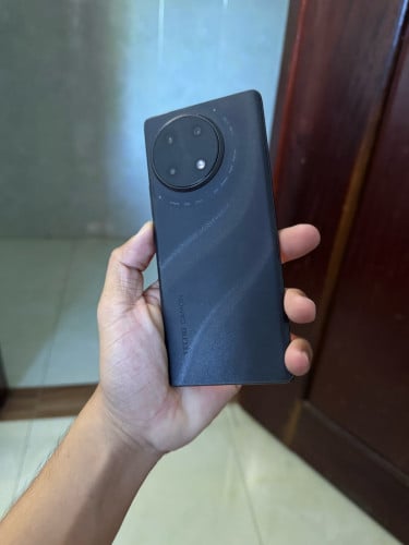 Camon30S Sim2 ក្រុមហ៊ុន សាណុំសុីន