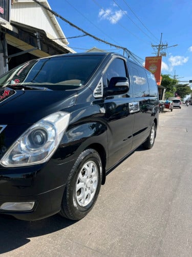 Hyundai grand starex cvx full 2009