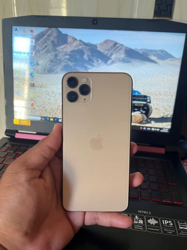 iPhone 11 ProMax សានុំស្អាត