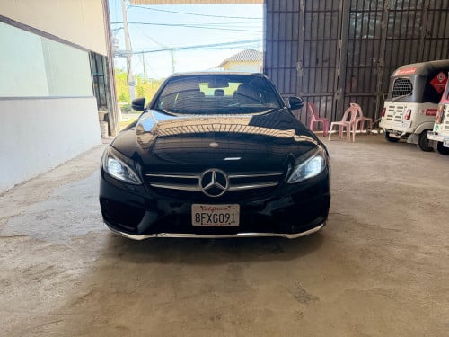 Mercedes C300 AMG ក្នុងក្រហម ថ្នាំសុីន100%