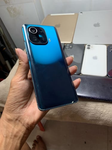 Mi 11 pro ល្មមប្រើ 155$