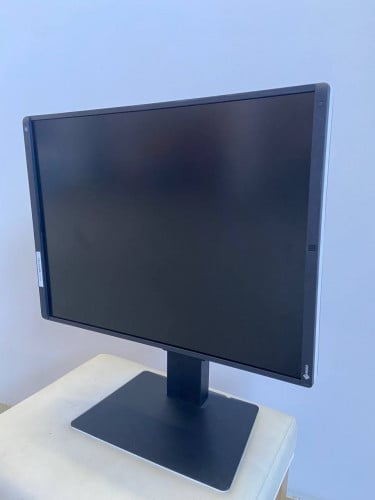 Monitor មួយទឹកតម្លៃធូថ្លៃ