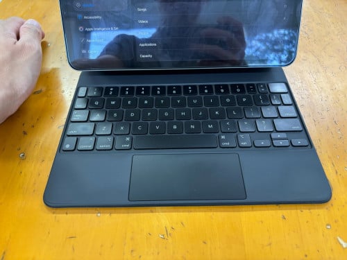 Original Magic Keyboard for iPad (compatible up to M2)