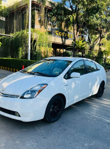 Prius08 full JBL ក្នុងលឿងតម្លៃត្រឹមតែ13500