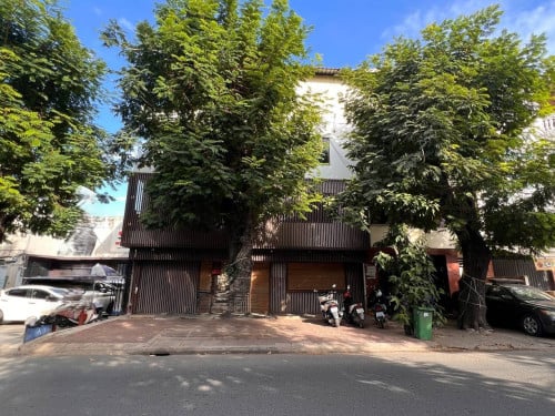 Shophouse for Rent in Tonle Bassac –Business Area✨