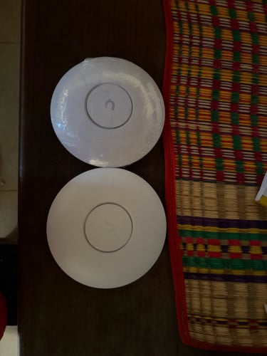 Unifi U6 pro លក់ 98%