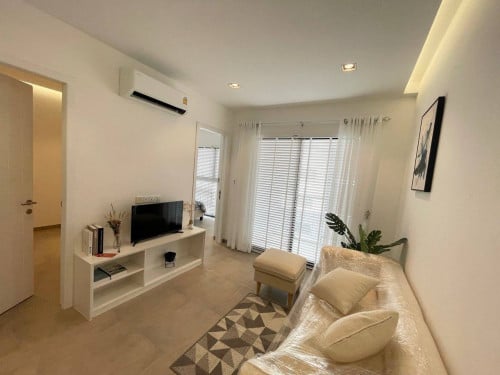 Urban Village Phase 1 For Rent 2 Bedroom 480$