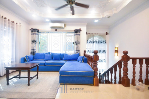 VILLA WITH POOL in TONLE BASSAC